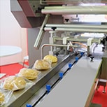 Baking food machinery with lubricants Baking food machinery with lubricants