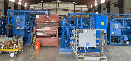Unités mobiles de filtration sur chariot industriel disponibles en location pour des opérations temporaires de filtration des fluides.